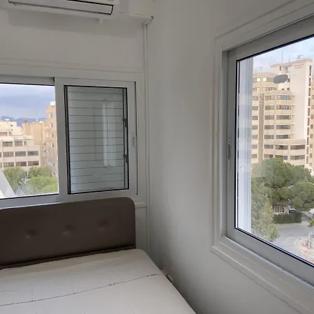 2 Bedroom In Center! 9 Nicosia