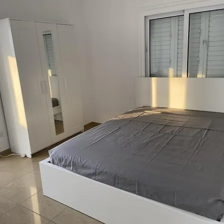 2 Bedroom In Center! 9 Apartment Nicosia