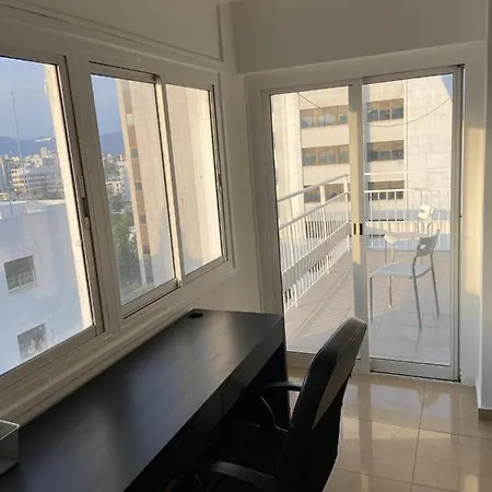 2 Bedroom In Center! 9 Nicosia
