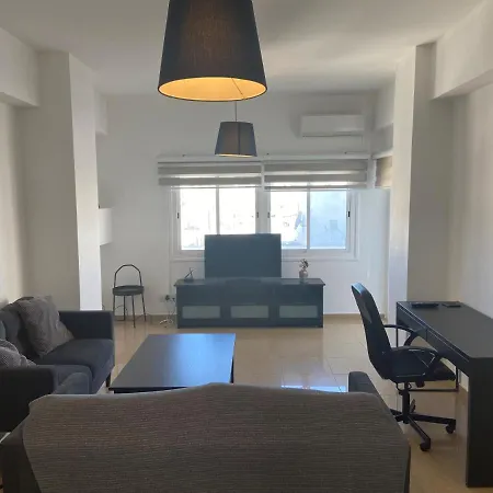 Lejlighed 2 Bedroom In Center! 9 *